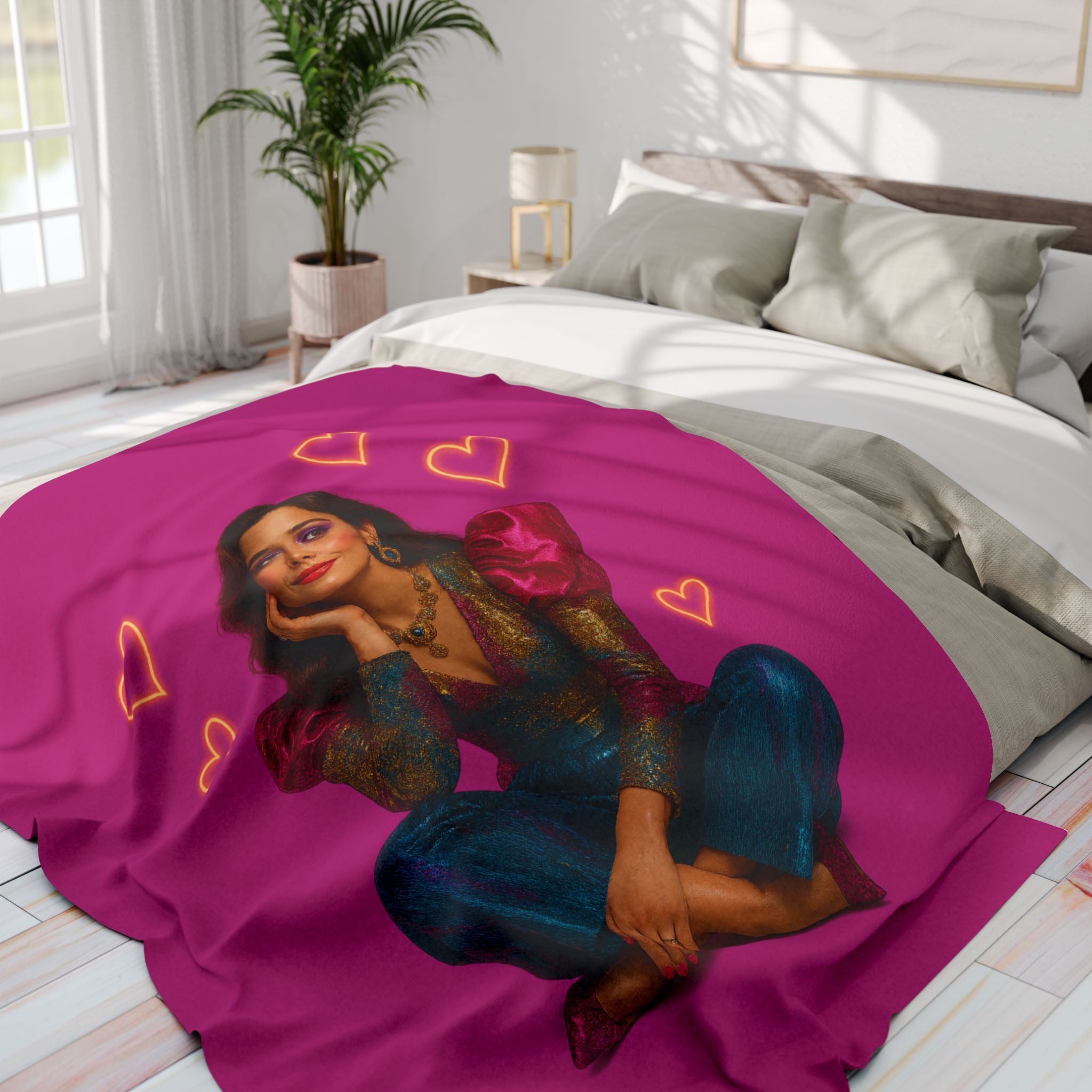 Arctic Fleece Blanket – Vibrant Warmth, Shop Now