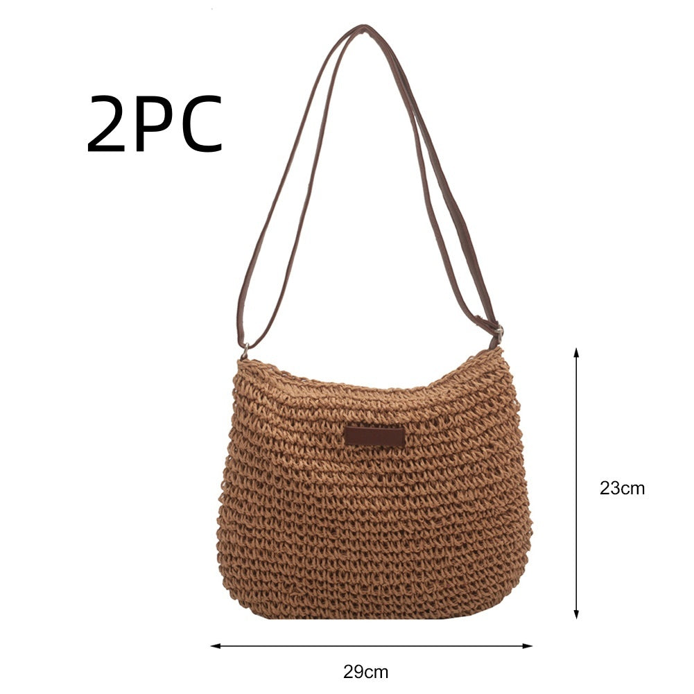 Beige vacation straw tote – lightweight medium handbag for summer travel