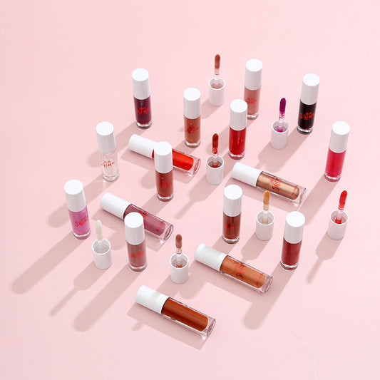 Lightweight, Non-Sticky, Ultra Moisturizing Lip Glaze