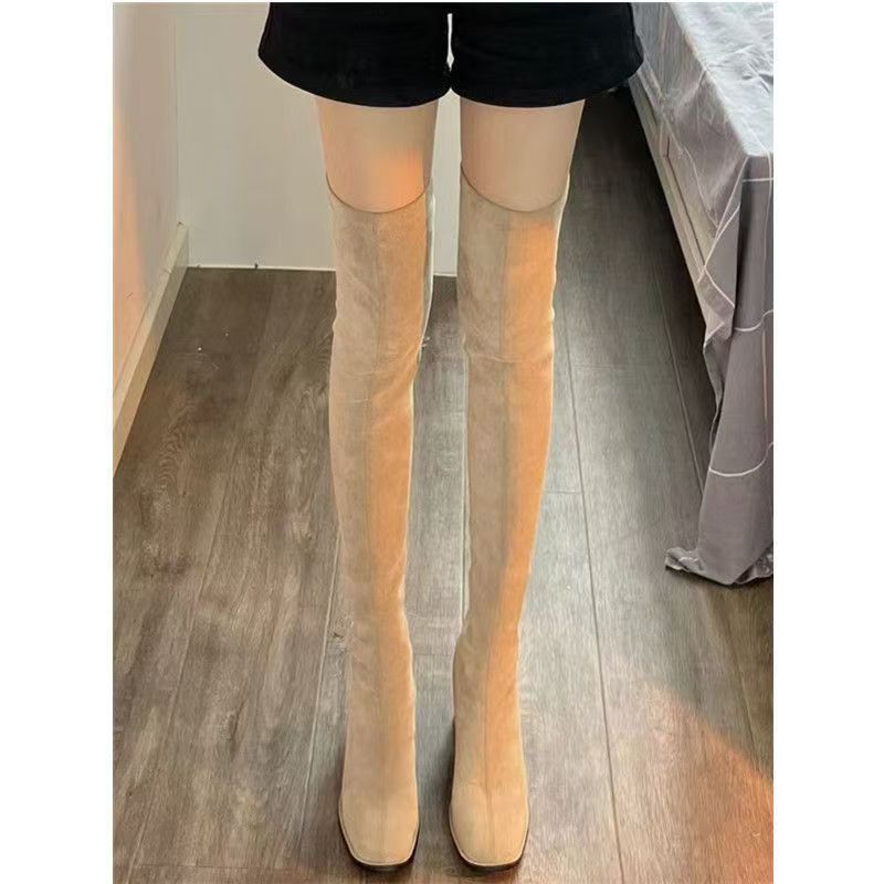 stretchy over-the-knee boots casual coat city walk look