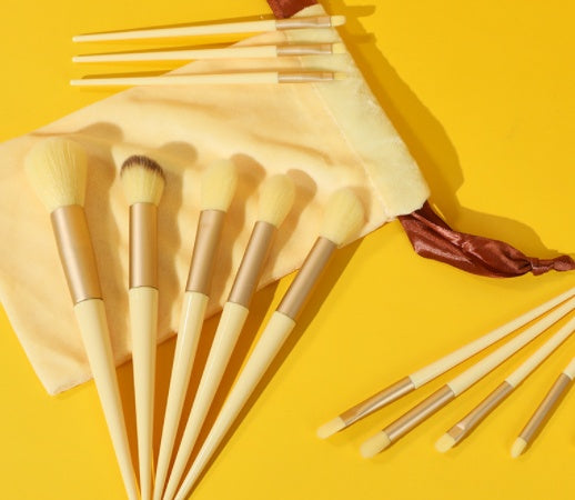 13Pcs Makeup Brush Set – Soft, Stylish & Complete