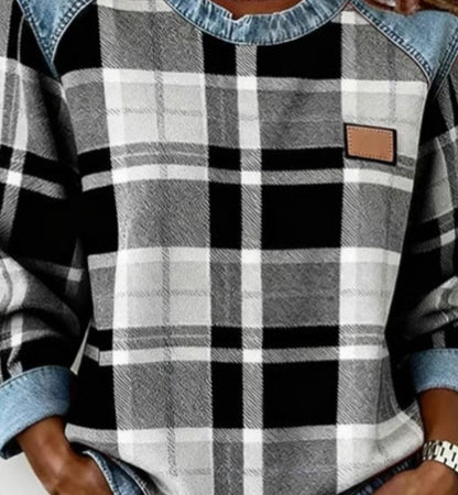 Denim Patchwork Sweatshirt Women – Relaxed Urban Style