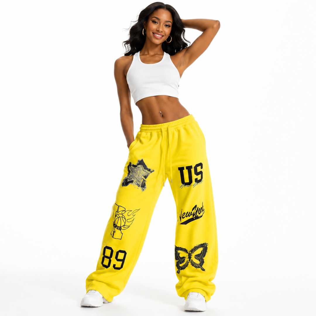 Printed wide leg sweat pants for women in relaxed harem silhouette, regular thickness and easy everyday versatile outfit fit.
