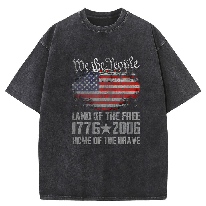 230 GSM heavyweight cotton T-shirt with retro USA print for men and women in oversized relaxed streetwear style