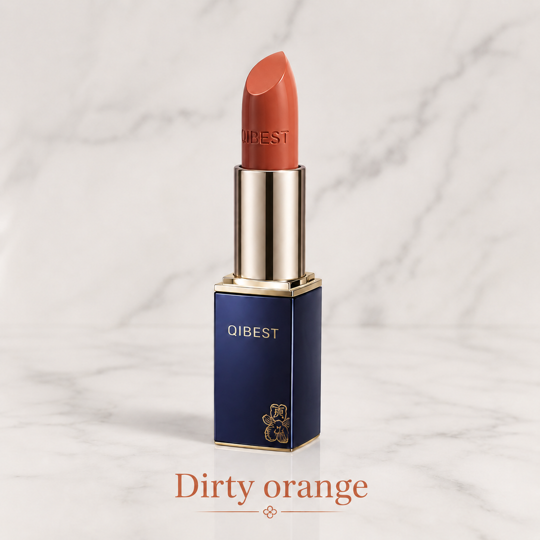 Womens moisturizing lipstick for simple makeup looks, soft lips and everyday confidence