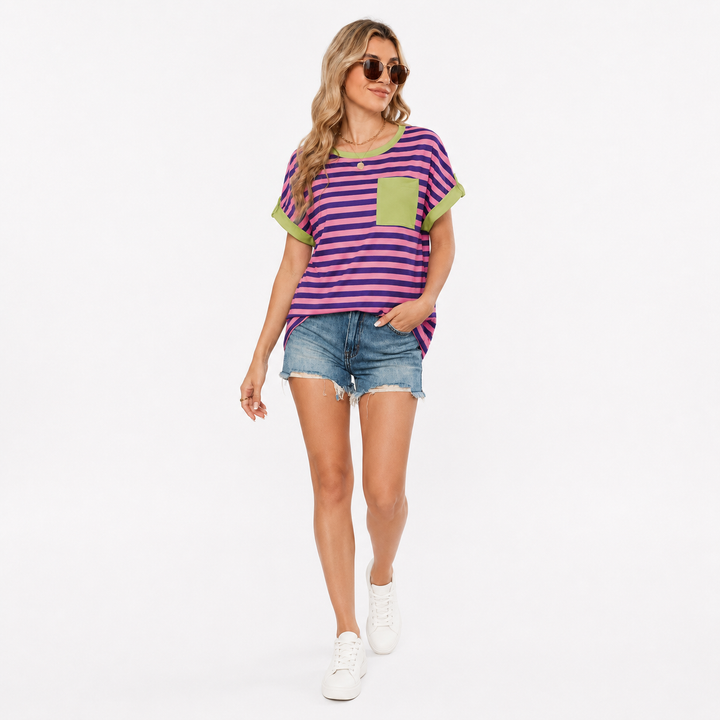 Casual printed short sleeve top for women, loose fitting shape, easy pullover style, and flattering everyday comfort all day.