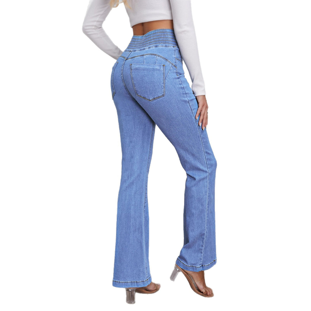 high waist denim trousers outfit styled with heels city look