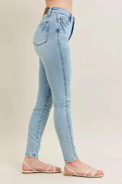 Judy Blue Mr. Tummy Control Plus Size Skinny Jeans