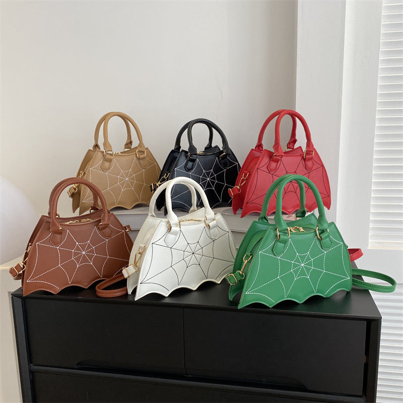 Black Summer Crossbody Saddle Bag – Hands-Free Comfort for On-the-Go Style

