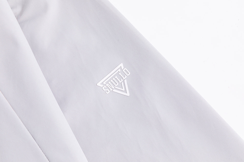 Breathable back-panel detail – mountaineering assault suit

