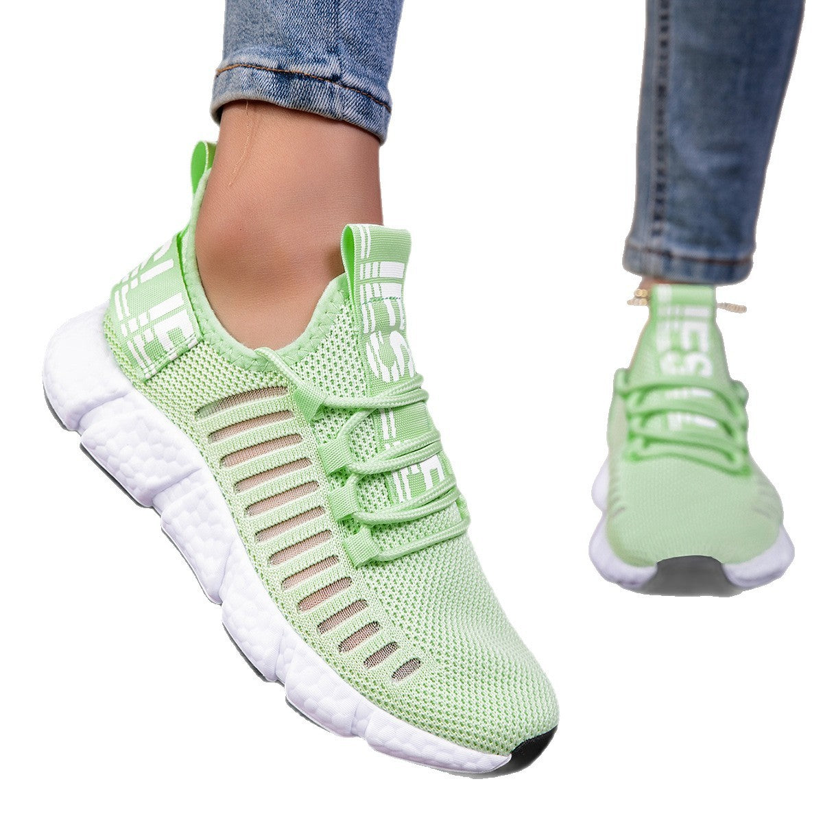 Breathable casual sneakers – lightweight mesh for long days on foot
