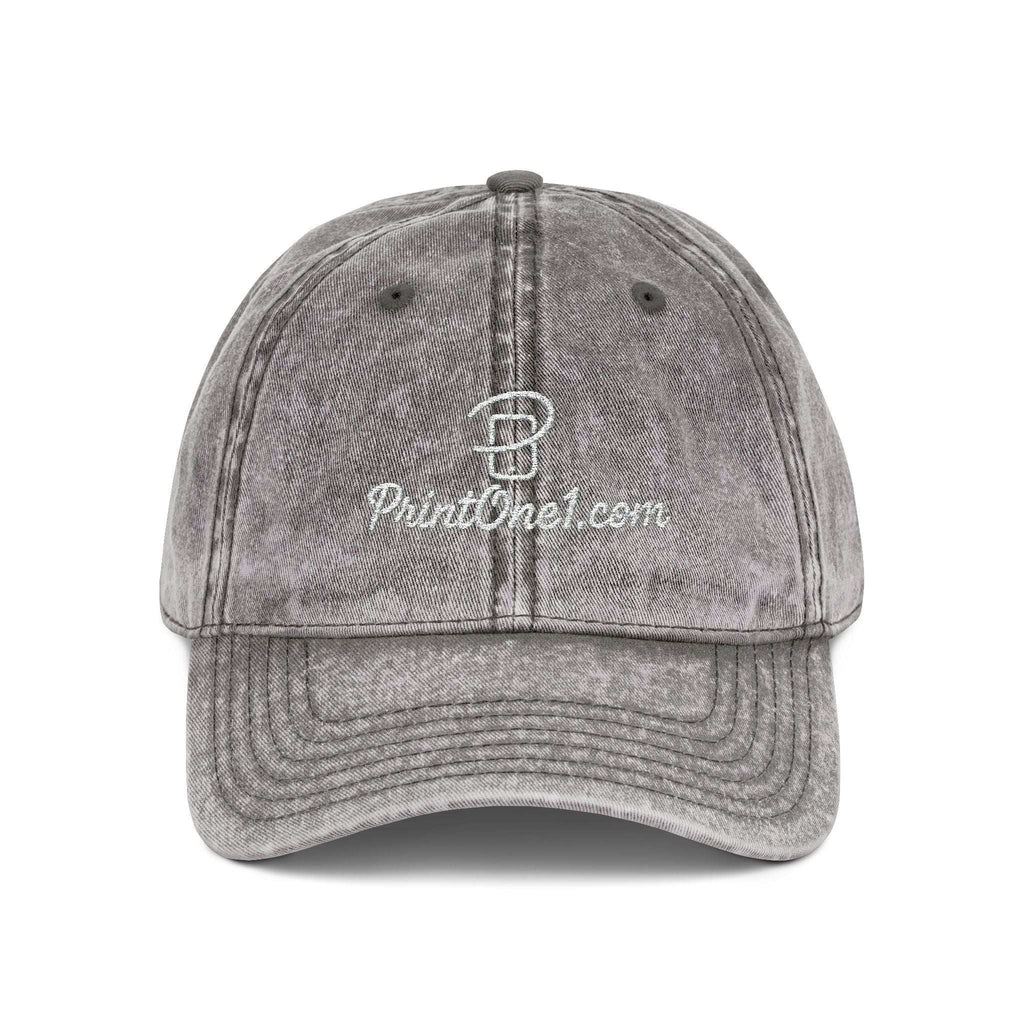 Retro-style cap paired with casual summer attire

