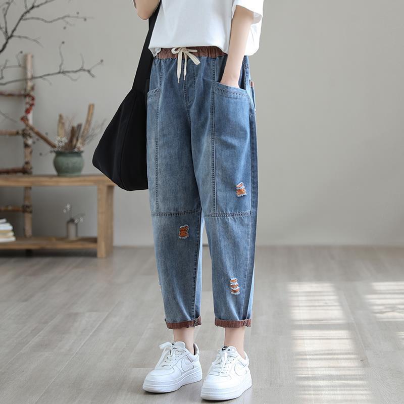 Denim Ninth Jeans in Green: Summer Fashion Staple 