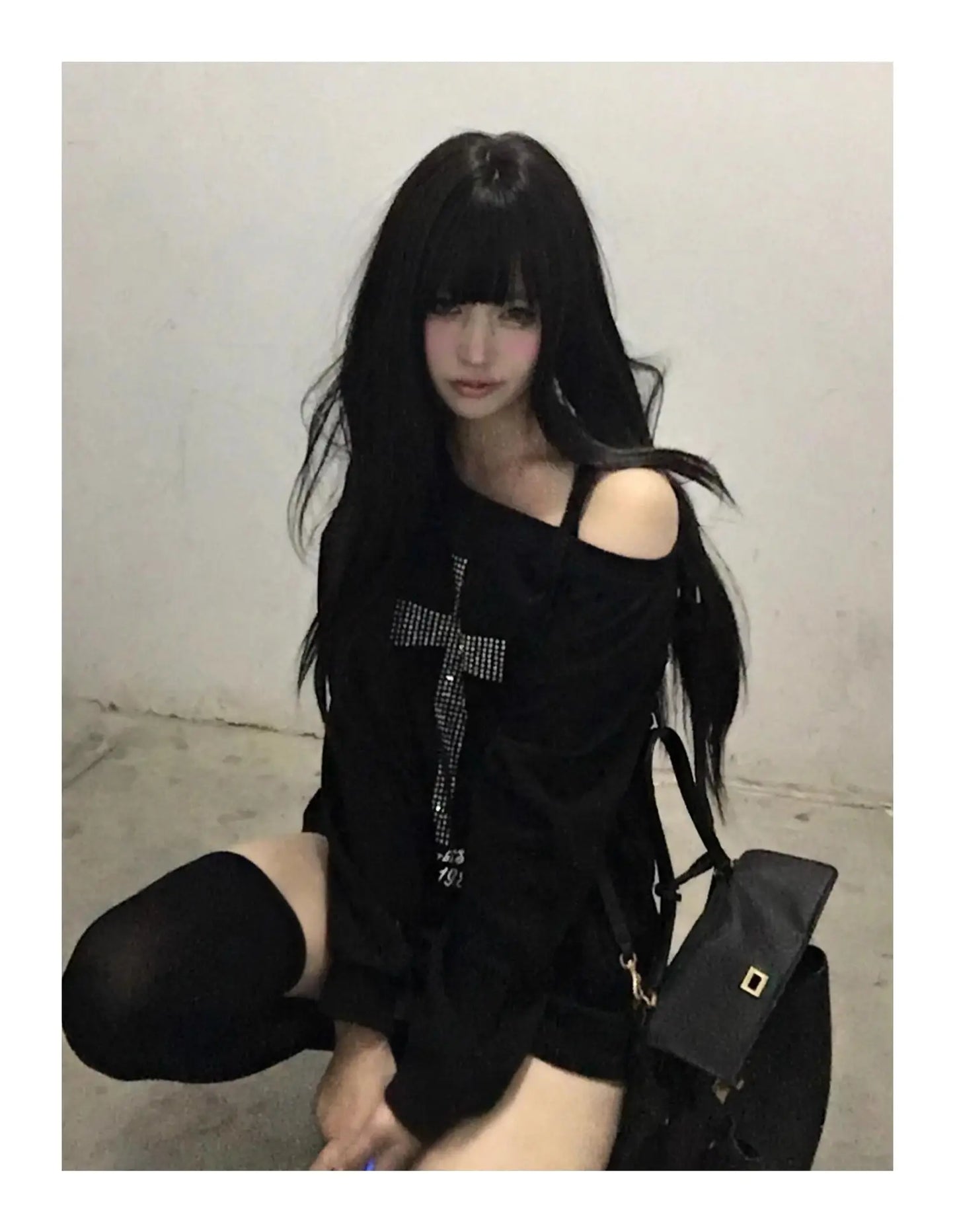 Edgy Black Y2K Women's Hoodie with One-Shoulder: Seeslim Cross for Grunge Autumn Dominance 