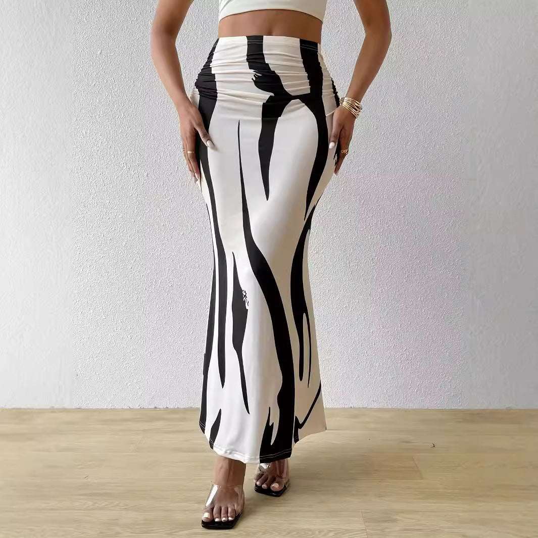 Side view of slimming zebra dress showing flattering silhouette

