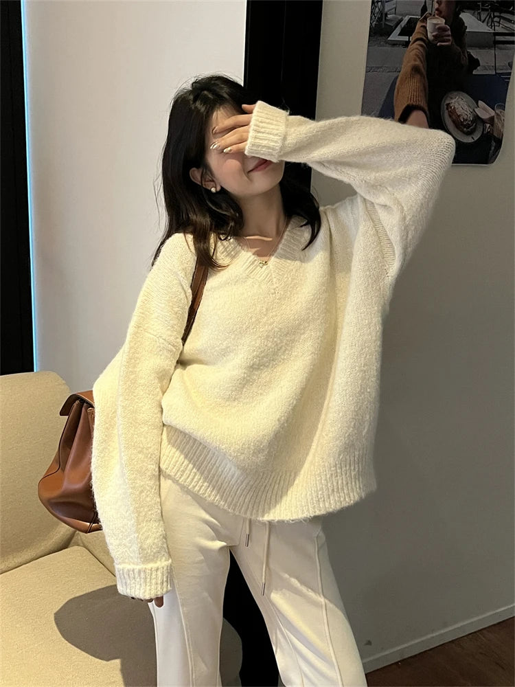 Elegant V-Neck Sweater for Women Soft Lightweight Pullover Minimalist Design Versatile Solid Color High Stretch Casual Loose Fit Premium Knitwear
