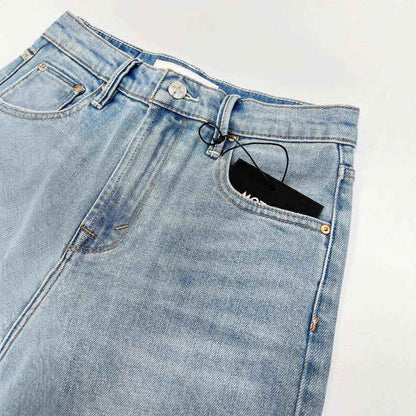 High-Waist Embroidered Cropped Denim Pants – Light Blue