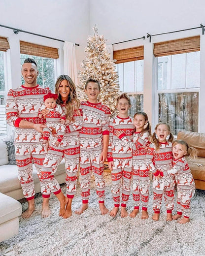 Family Christmas Pajamas – easy-care fabric, true cozy vibes