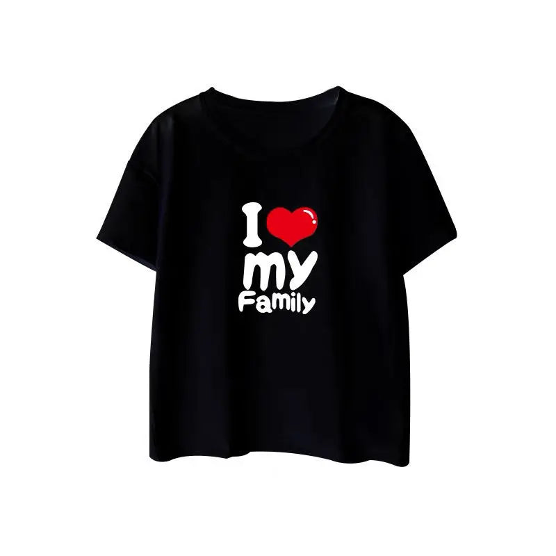 Family of four beach look – I Love My Family T-shirt in action