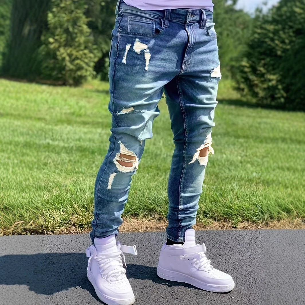 Fashionable Men’s Ripped Jeans – Urban Style with Comfort