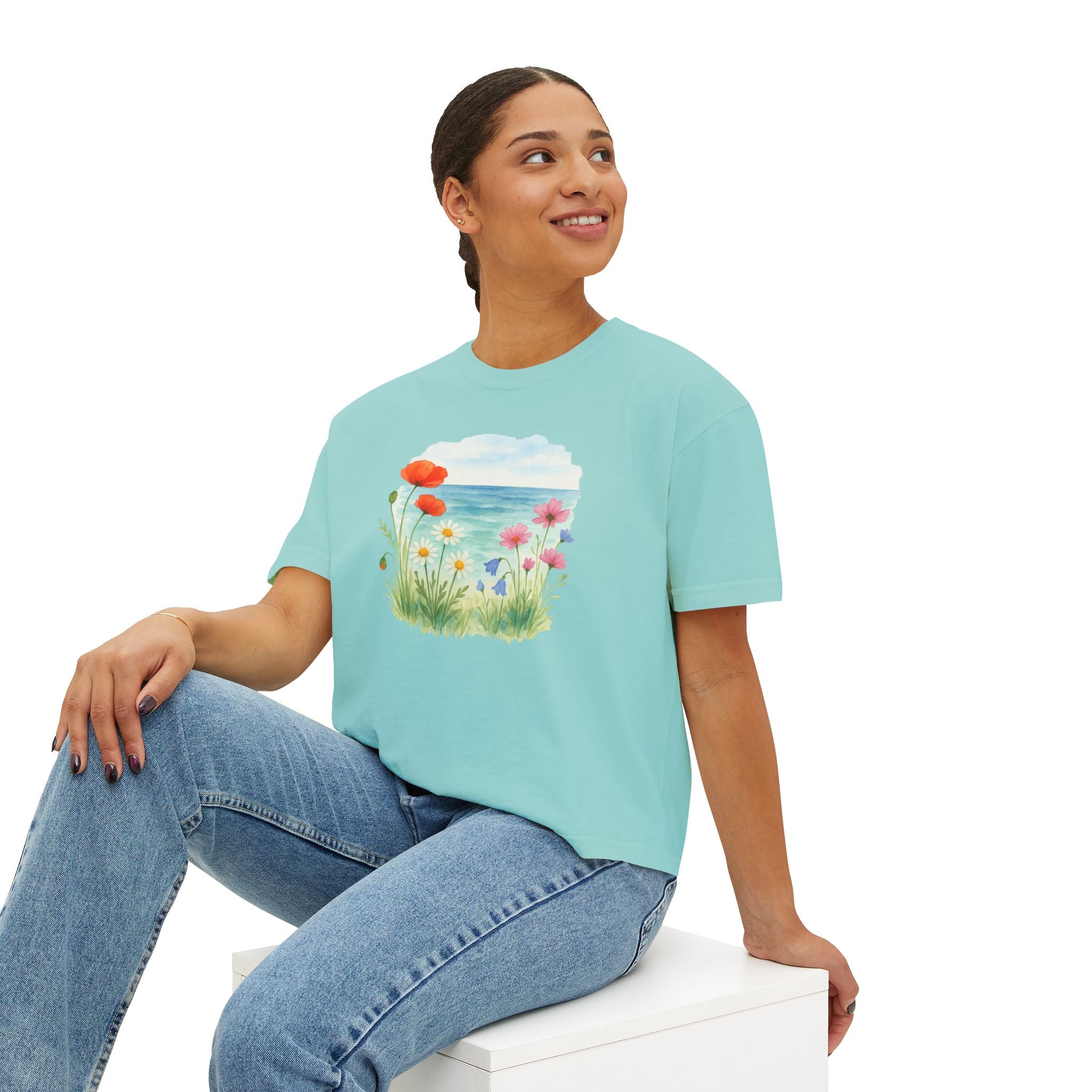 Floral Beach Top: Relaxed Fit for Casual Days