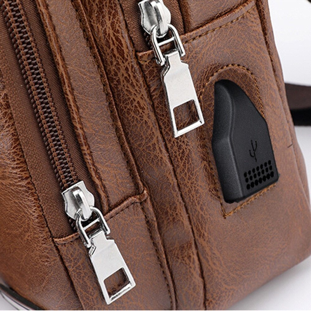 Front view of our sleek, black waterproof messenger bag, designed for the modern urban commuter seeking style and all-weather protection.

