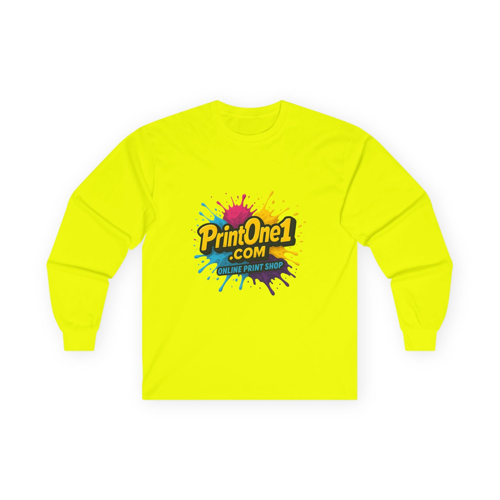 Long sleeve casual tee styled with joggers

