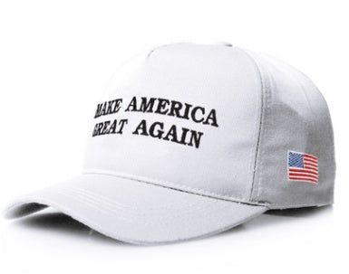 Men's baseball cap in white with adjustable fit – perfect for casual outfits