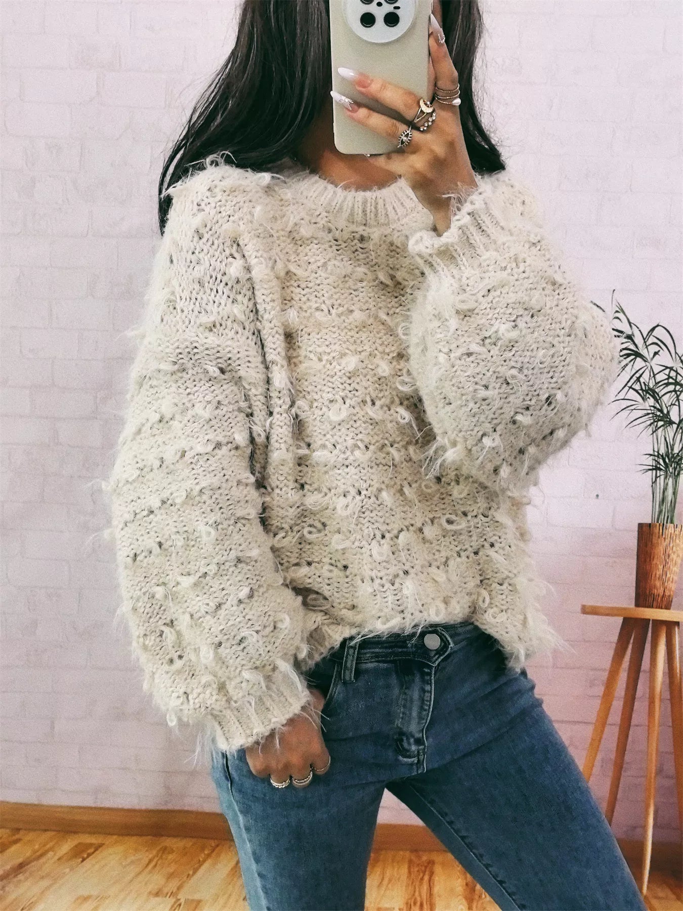 Minimal wardrobe – layering with Chunky Round Neck Women’s Sweater