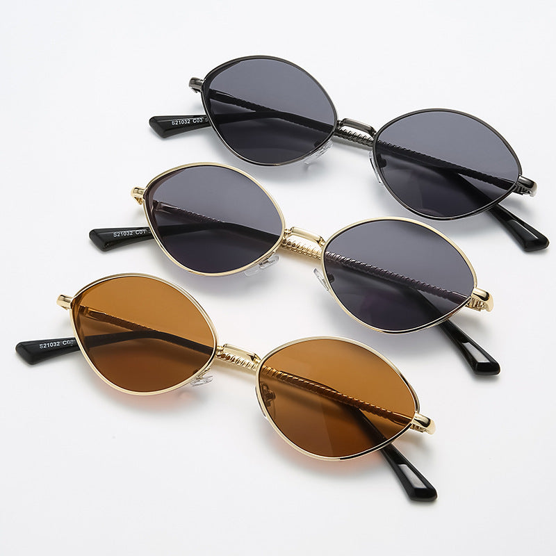 Oval Women’s Sunglasses – C03 Gun Grey urban driving scene