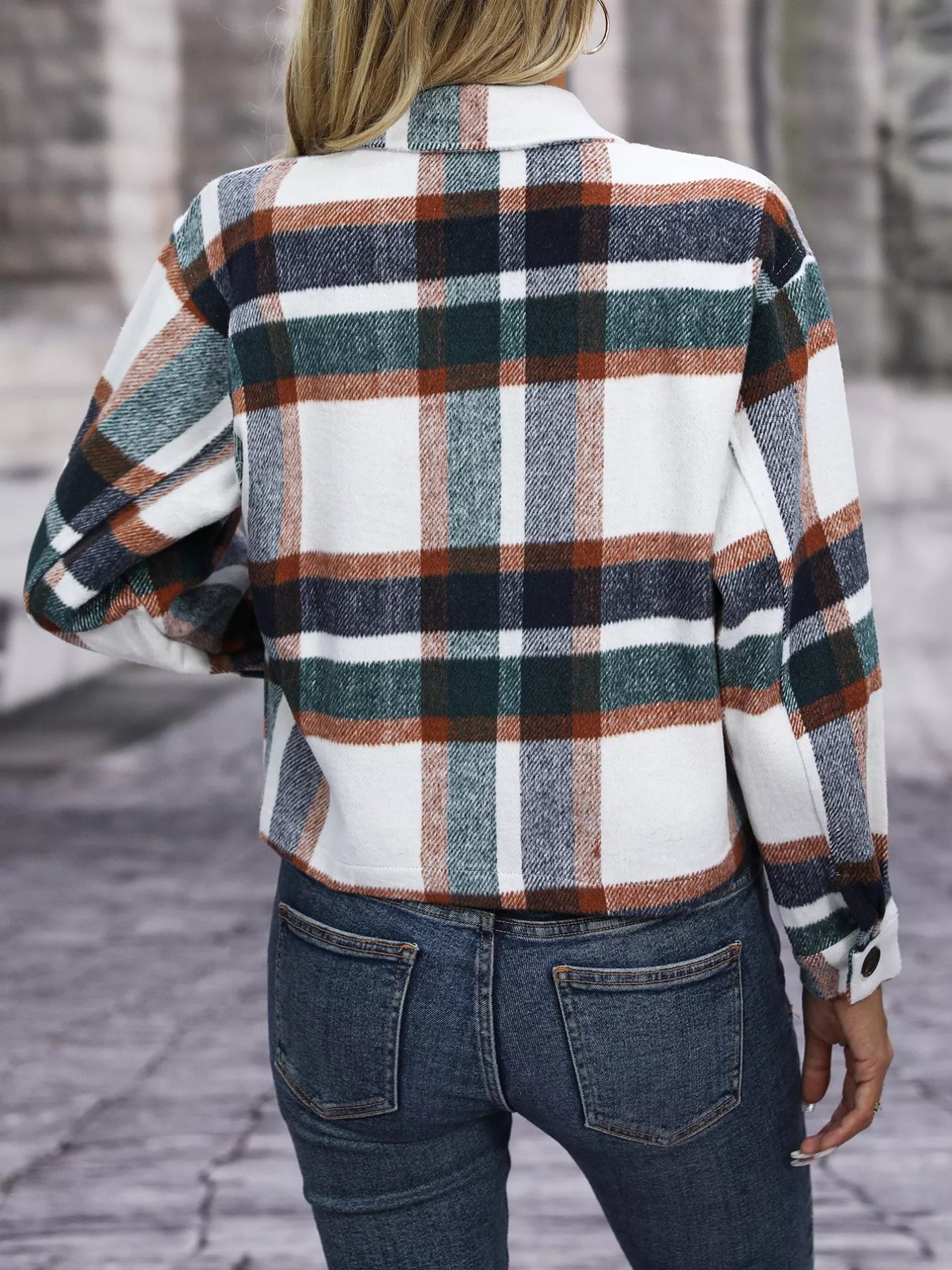 Plaid Oversized Button-Up Cropped Jacket – Styled with high-waist trousers for city commute