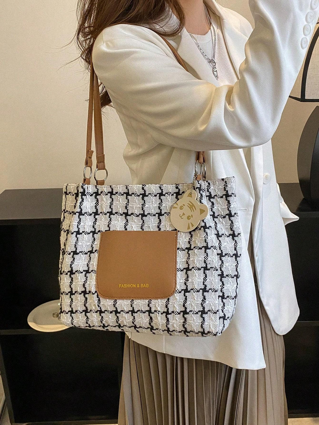 Plaid Shoulder Bag for Women – Roomy Tote