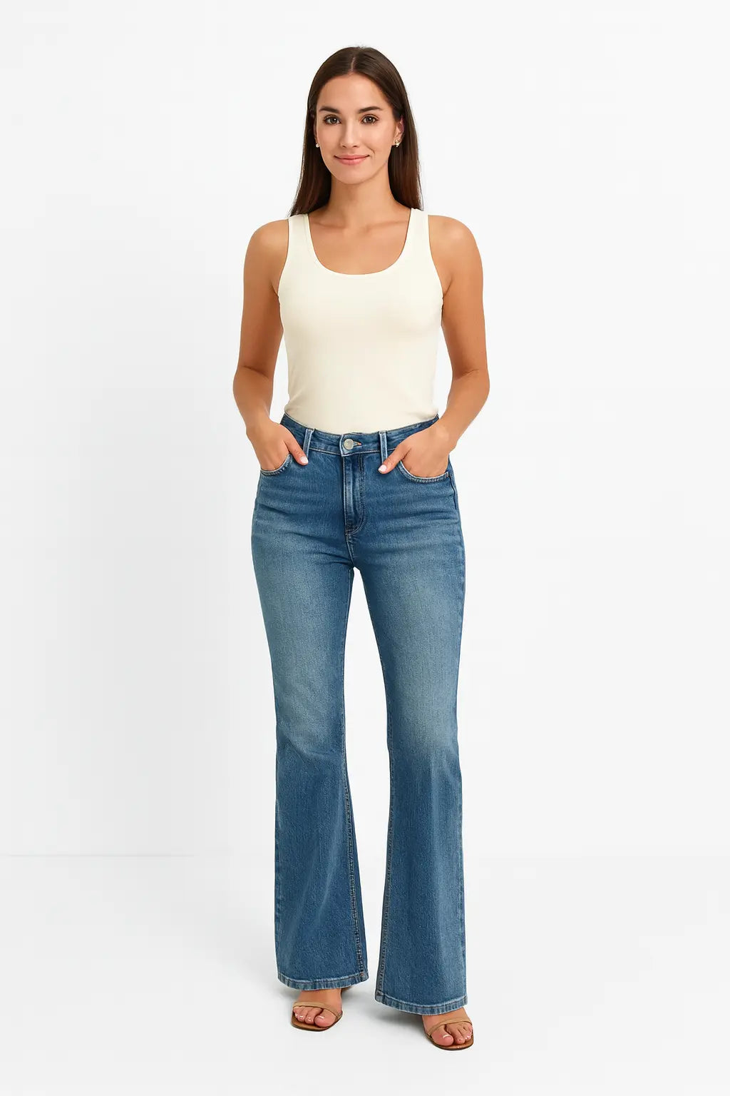 Plus Size Bootcut Jeans – Fit on Hips & Thighs, All-Day Comfort