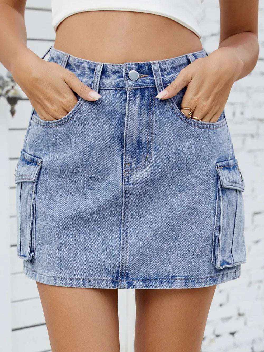 Cargo Denim Skirt with Pockets – Stylish Utility Look