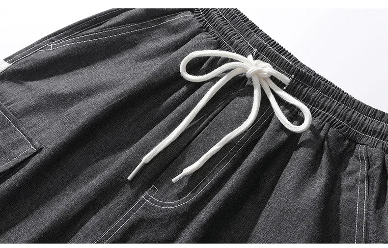 Original close-up of the black cargo joggers&