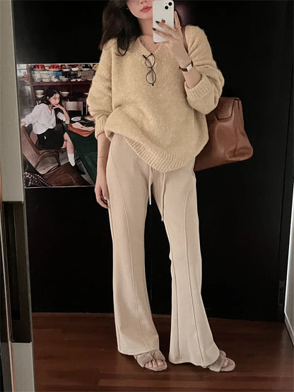 Women's V-Neck Minimalist   – Lightweight Comfort