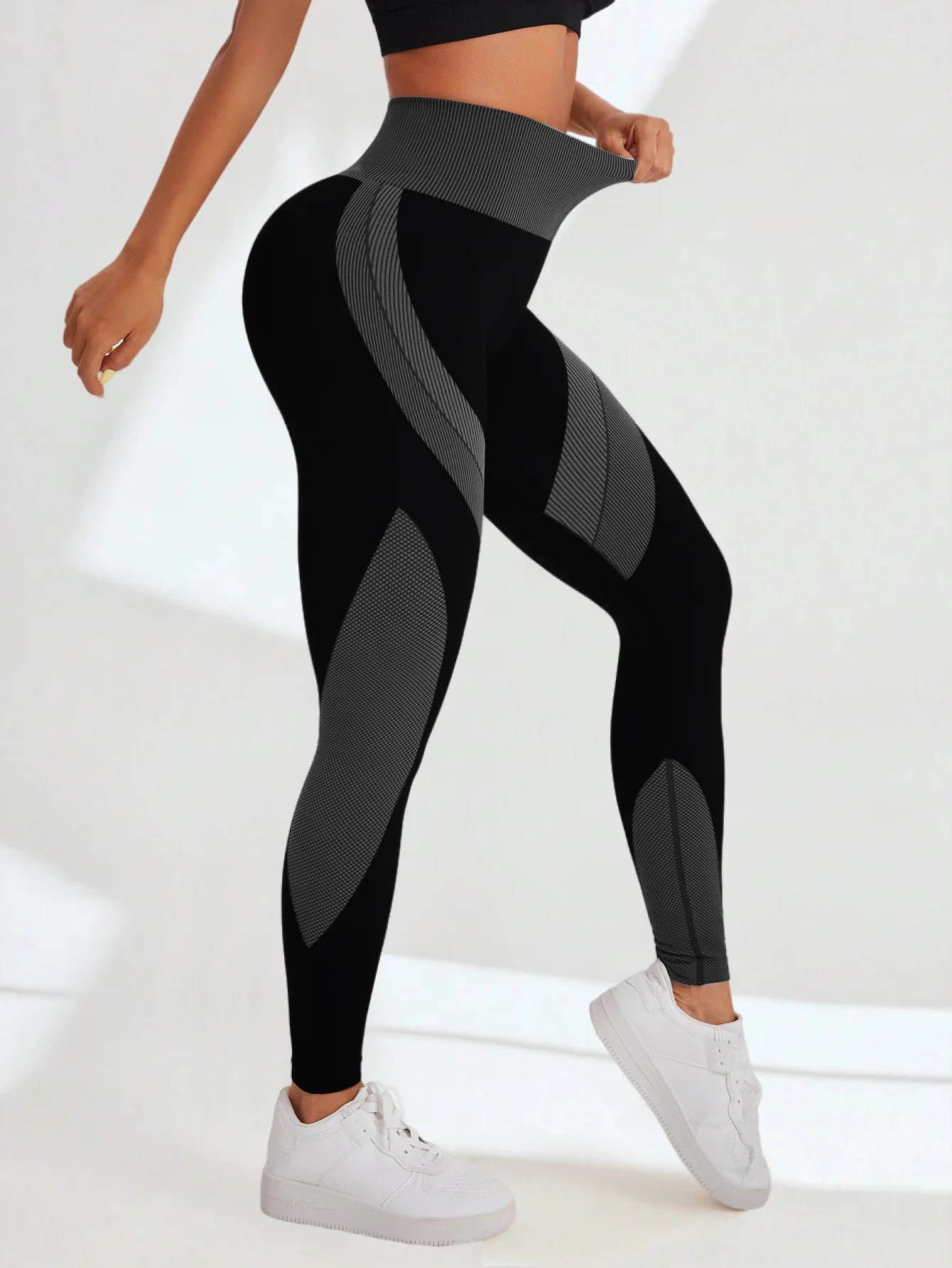 Seamless Yoga Leggings – Ankle-Length Compression for Recovery