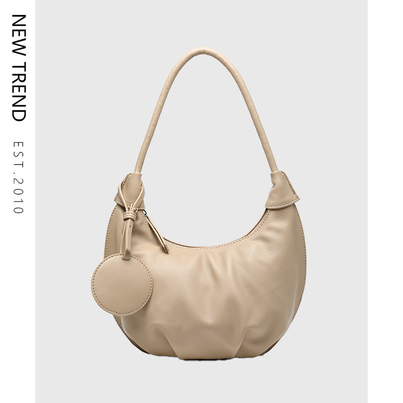 Single Strap Leather Bag – Lightweight and Trendy

