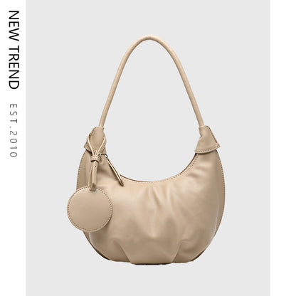 Single Strap Leather Bag – Lightweight and Trendy

