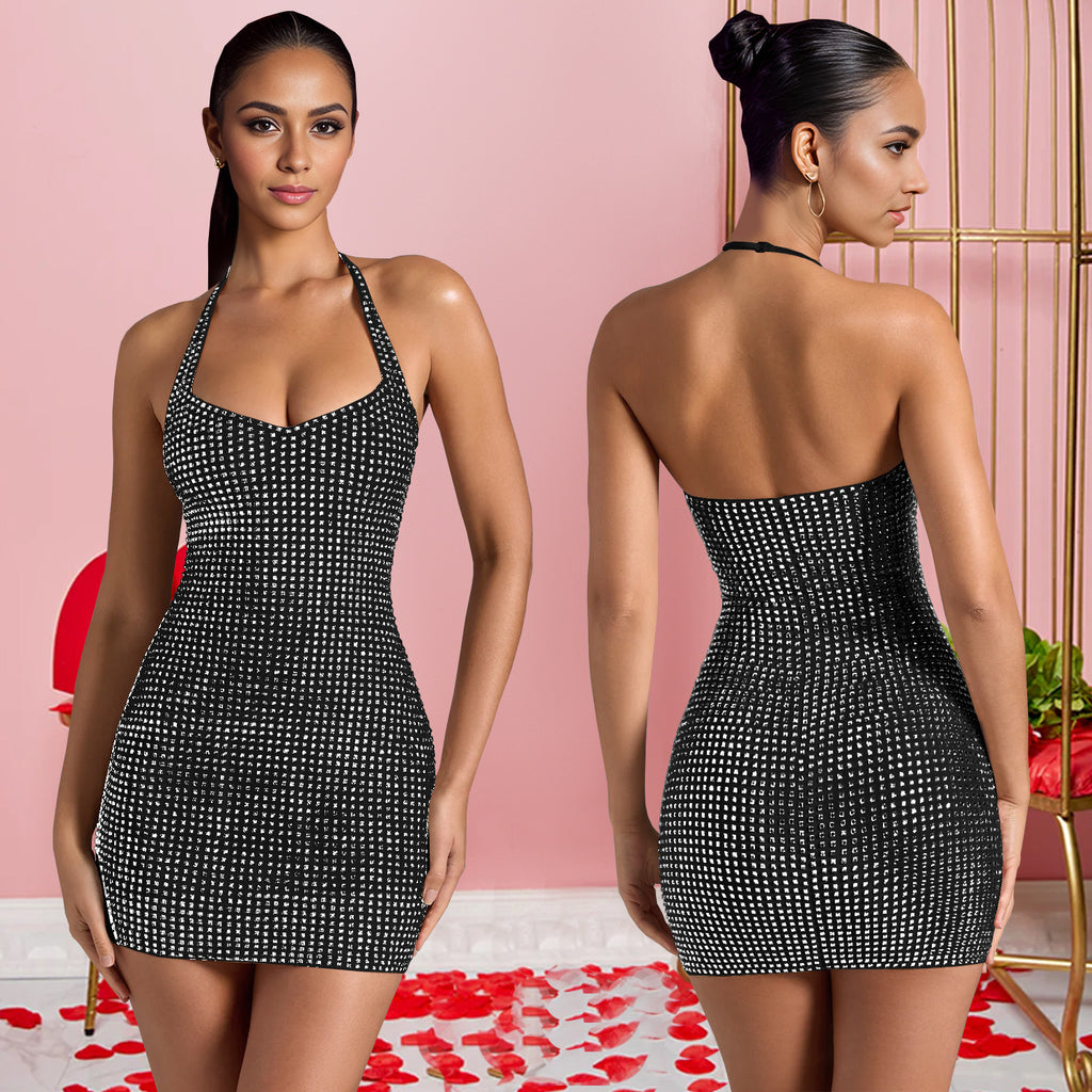 Sleeveless design offers carefree comfort at gala events.

