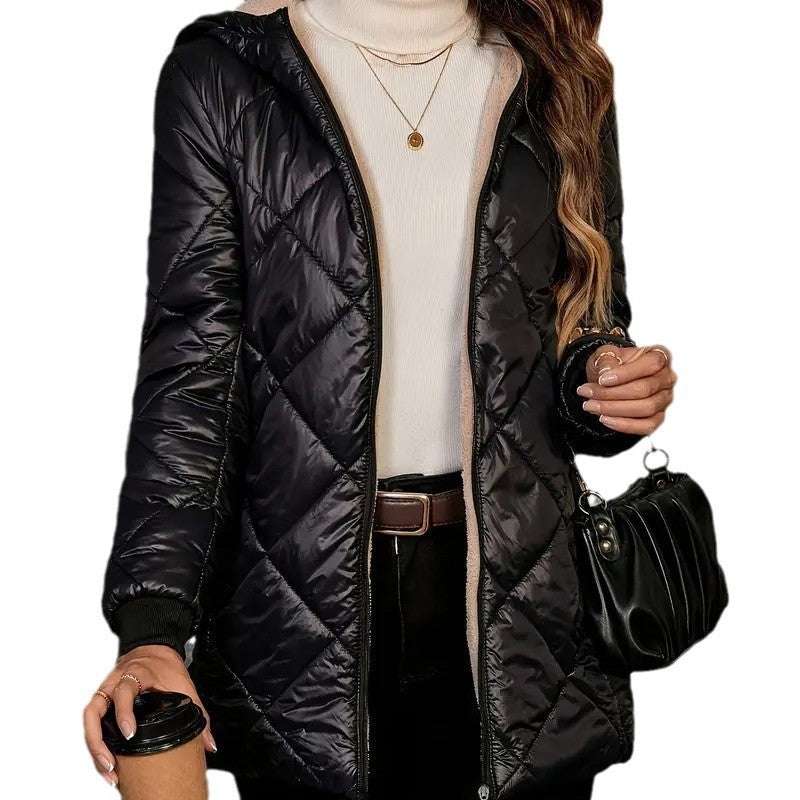 Classic diamond lattice winter outerwear for women in stylish colors

