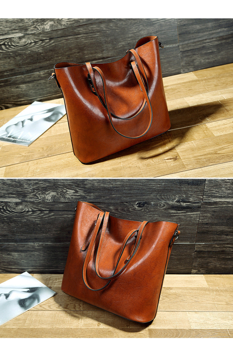 Soft Leather Vertical Tote – Modern & Functional Design
