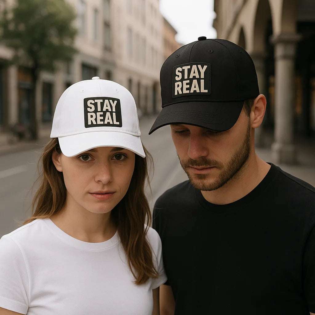 Adjustable low profile cap for men and women in cotton twill

