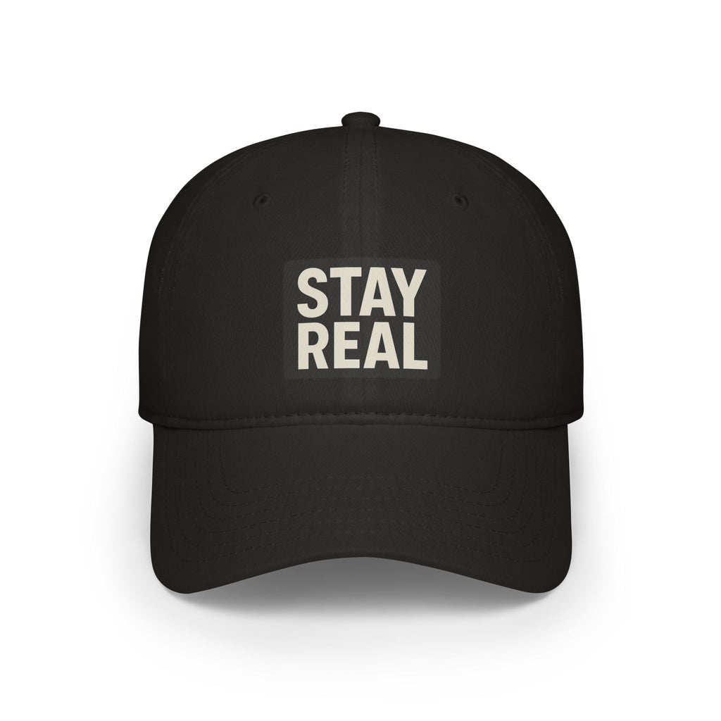 Minimalist low crown cotton hat with relaxed look

