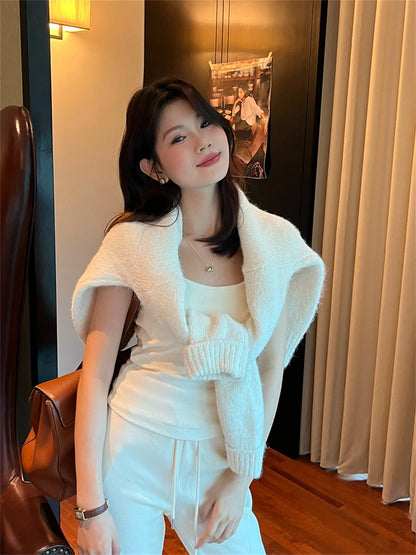 V-Neck Women's Pullover Soft Minimalist Sweater Lightweight Comfortable High Stretch Loose Fit Elegant All Season Casual Top Versatile Premium
