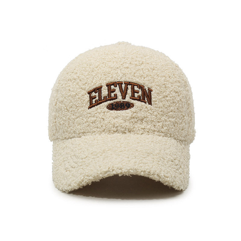 Winter lambskin baseball cap – gift-ready style for frost and wind