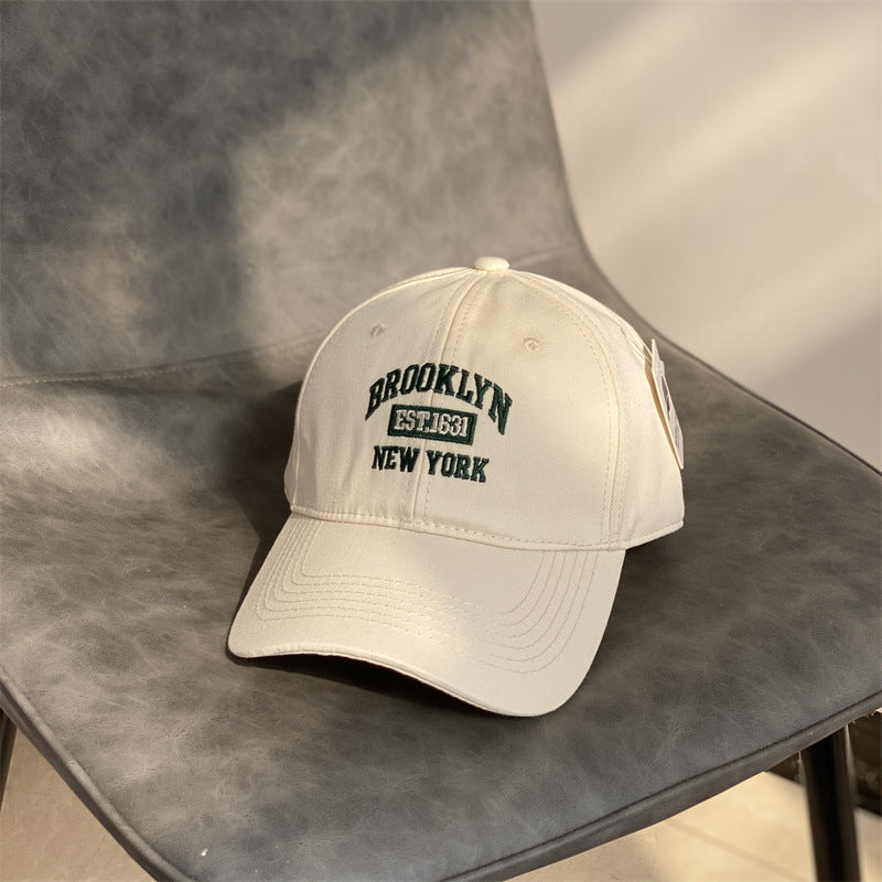 Women’s Japanese Vintage Casual Hat – short brim side profile