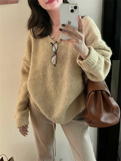 Women's V-Neck Minimalist Soft Sweater All Season Elegant Casual Pullover High Stretch Loose