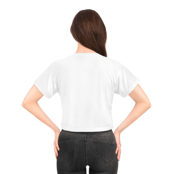 Trendy butterfly print tee for summer beach outfits

