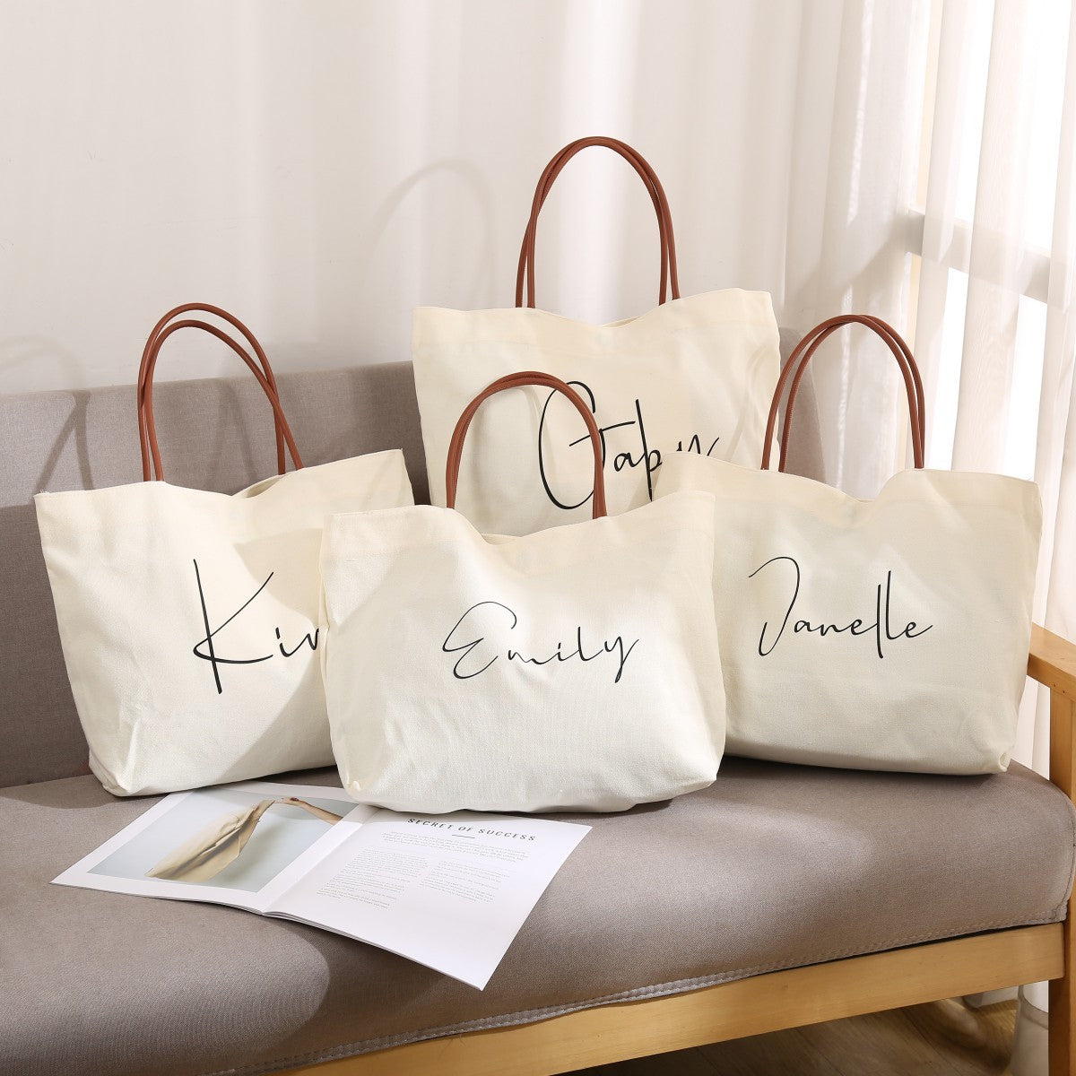 Women’s fashion tote bag – milky white canvas, double handles, clean minimalist look